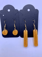 Load image into Gallery viewer, Gold Earring Set
